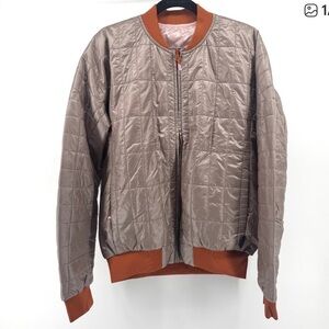 SALE! Cotopaxi Kusa reversible packable puffer. Metallic Silver/Peach